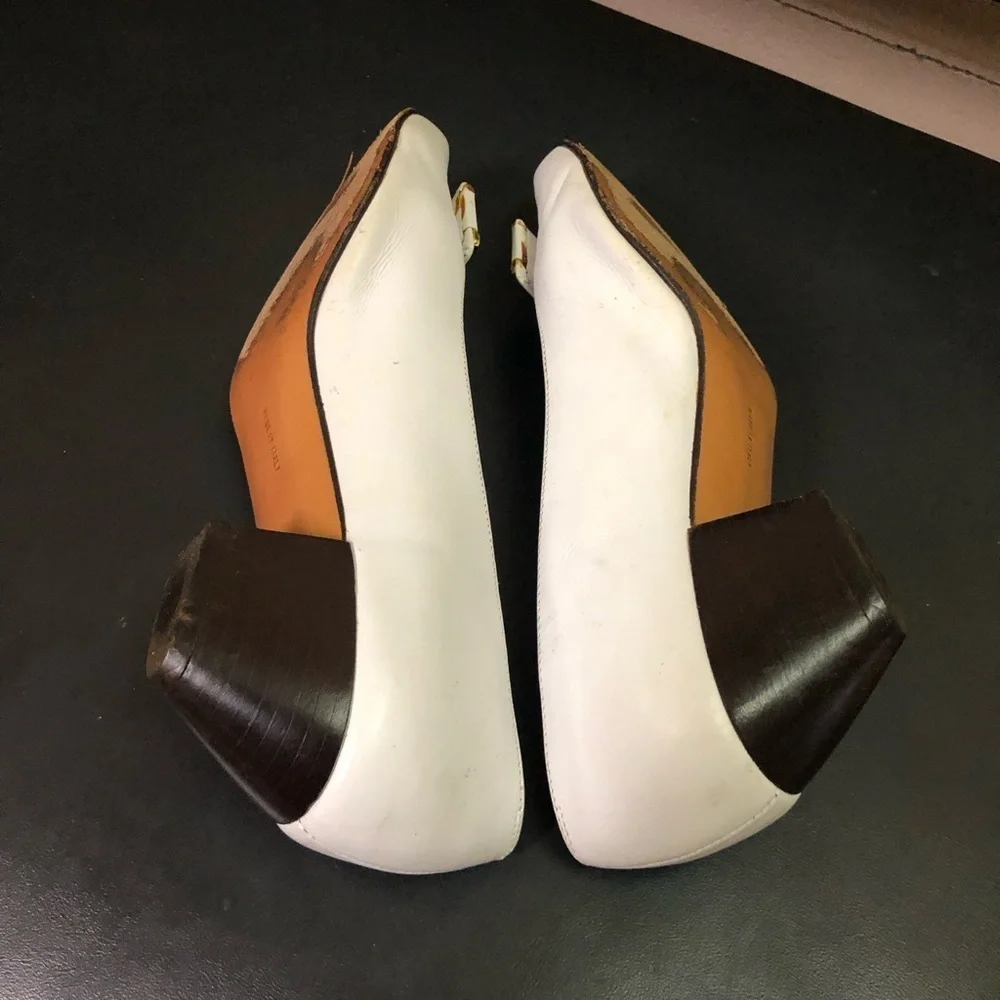 VINTAGE SALVATORE FERRAGAMO White Block Kitten heel Shoe Size 5.5 - Picture 8 of 10